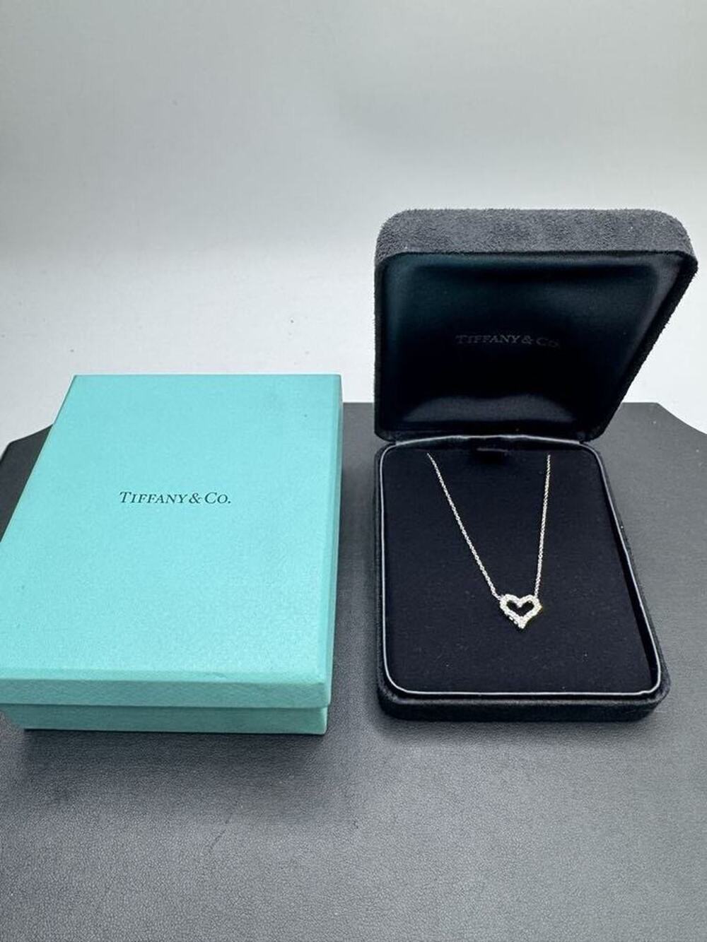 Tiffany & Co. Platinum Sentimental Diamond Heart Necklace 16 in LS(345721)